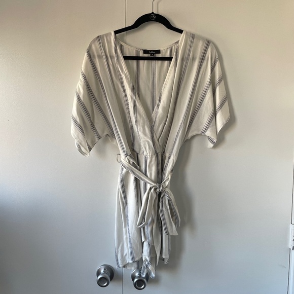 White Striped Romper - Picture 2 of 5